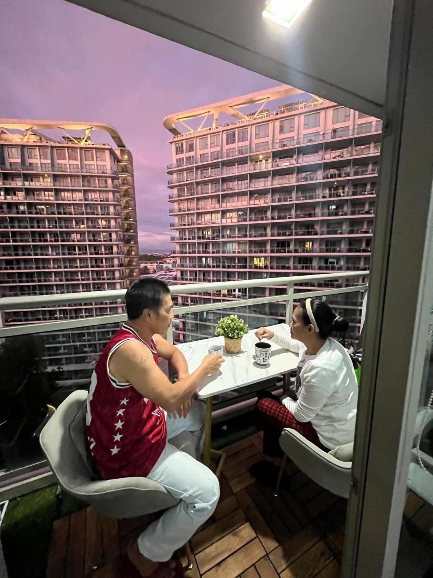 Weestay At Azure *
