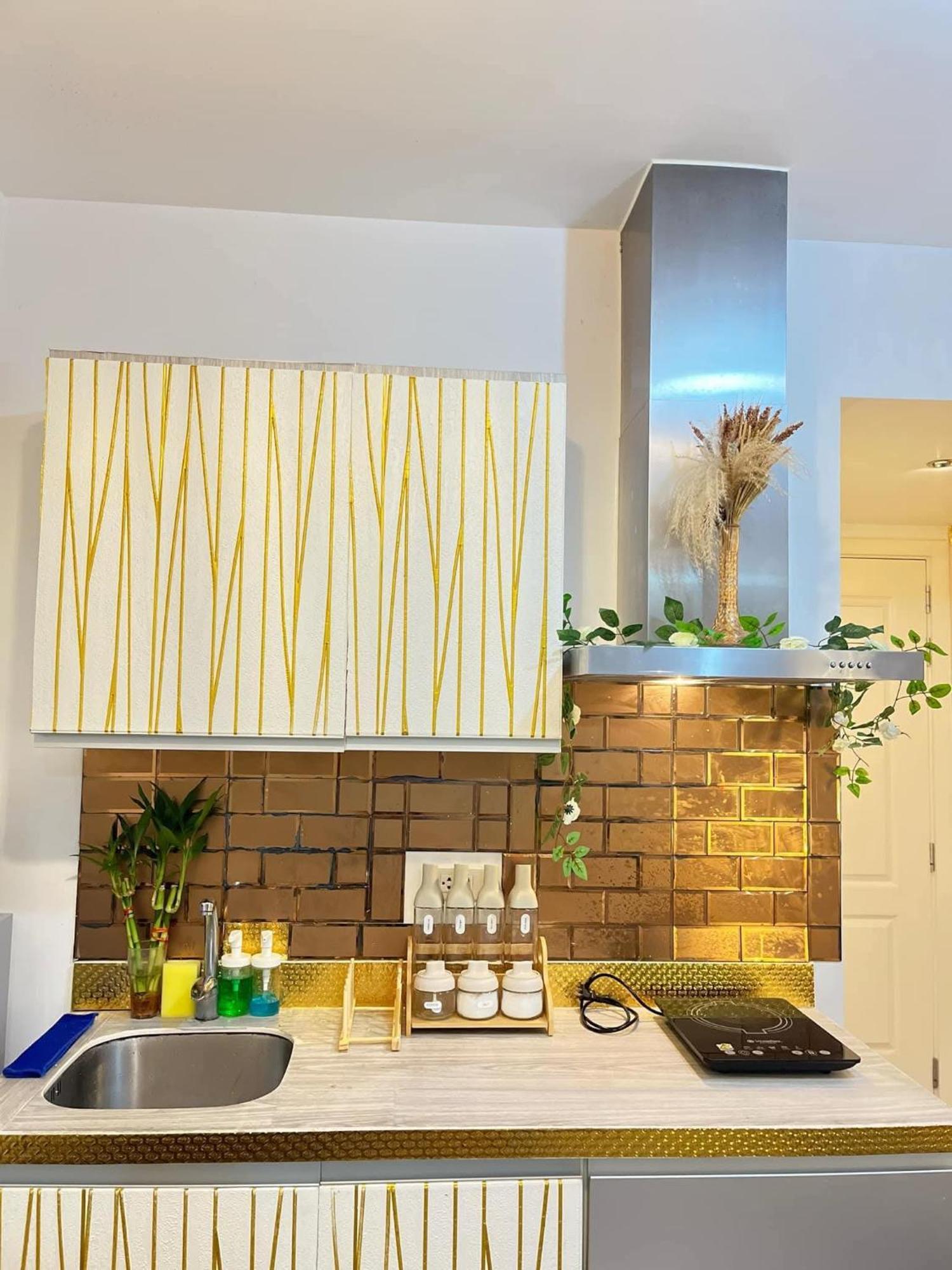 Weestay At Azure * Manila